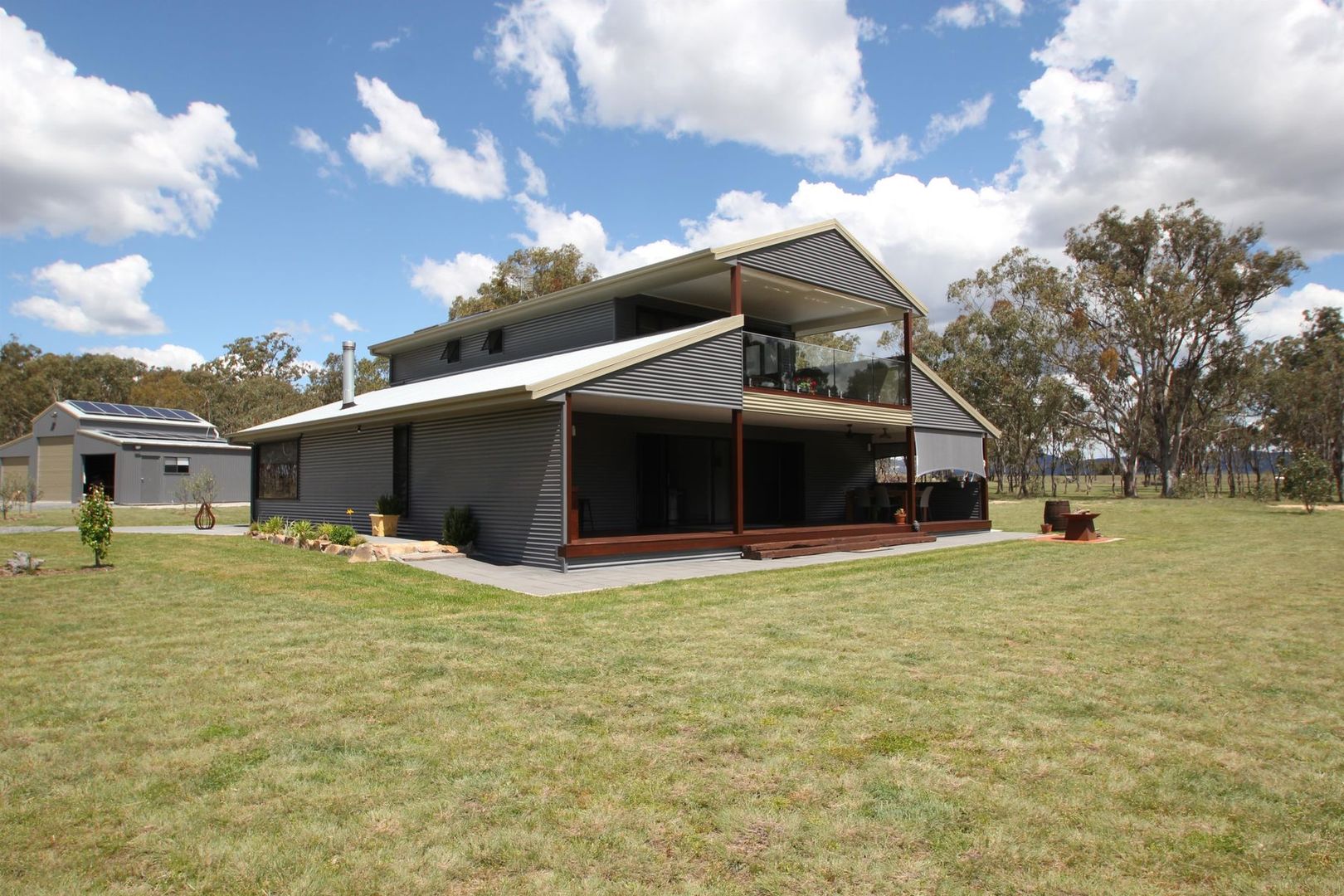 233 Schroders Road, Tenterfield Property History & Address Research Domain