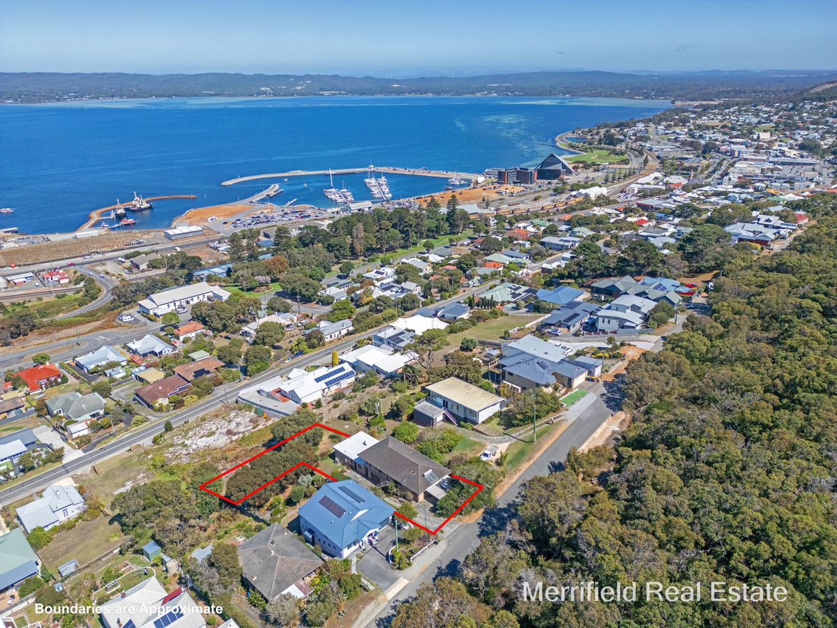 5 bedrooms House in 11 Innes Street ALBANY WA, 6330