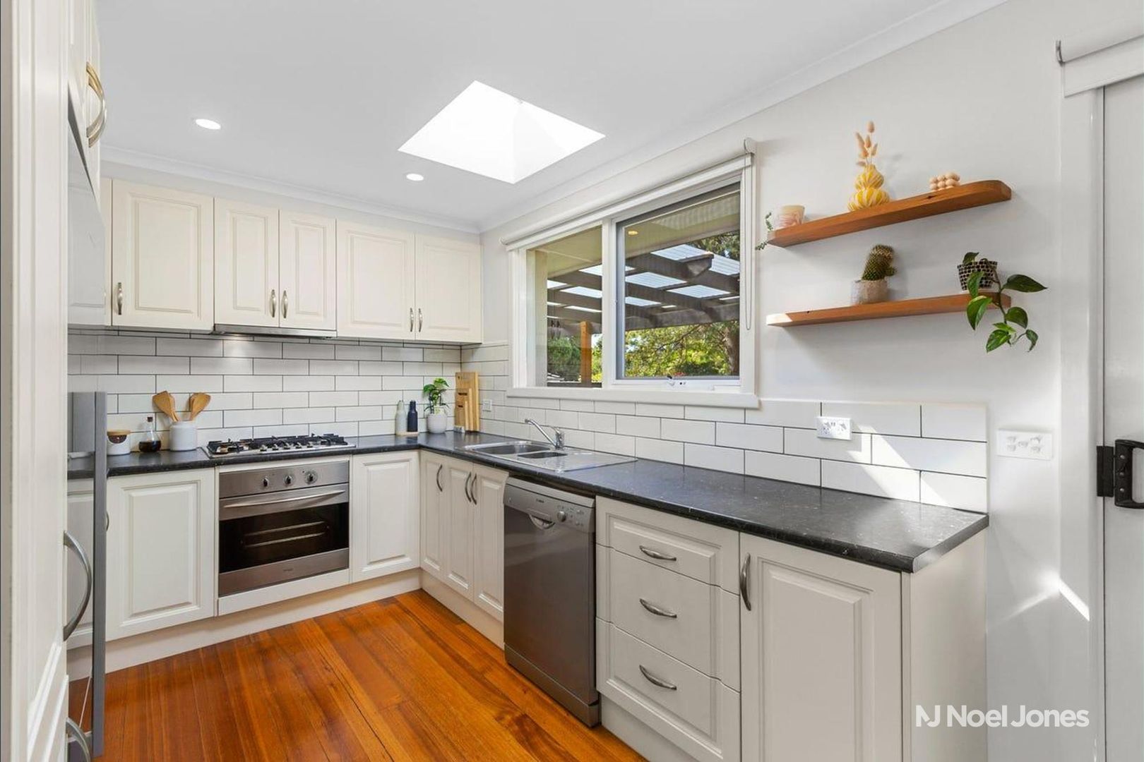 46 Stuart Street, The Basin VIC 3154 House For Rent Domain