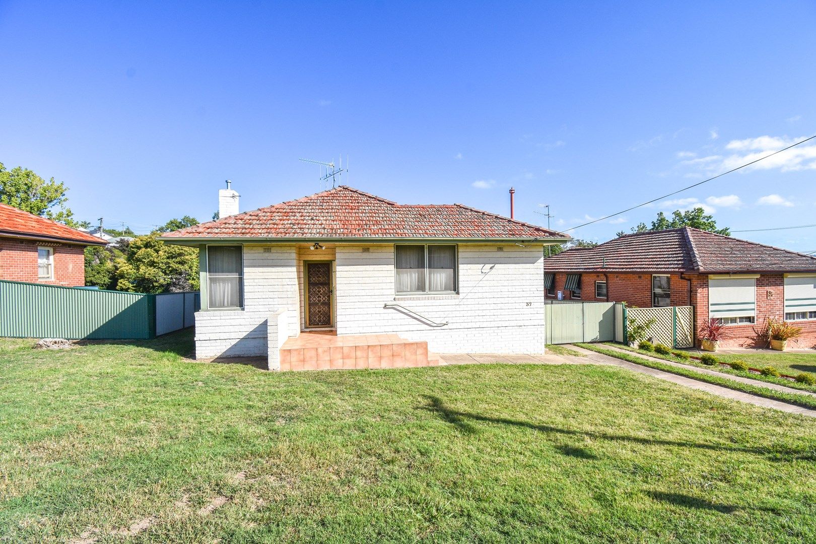 37 Commonwealth Street, West Bathurst NSW 2795, Image 0