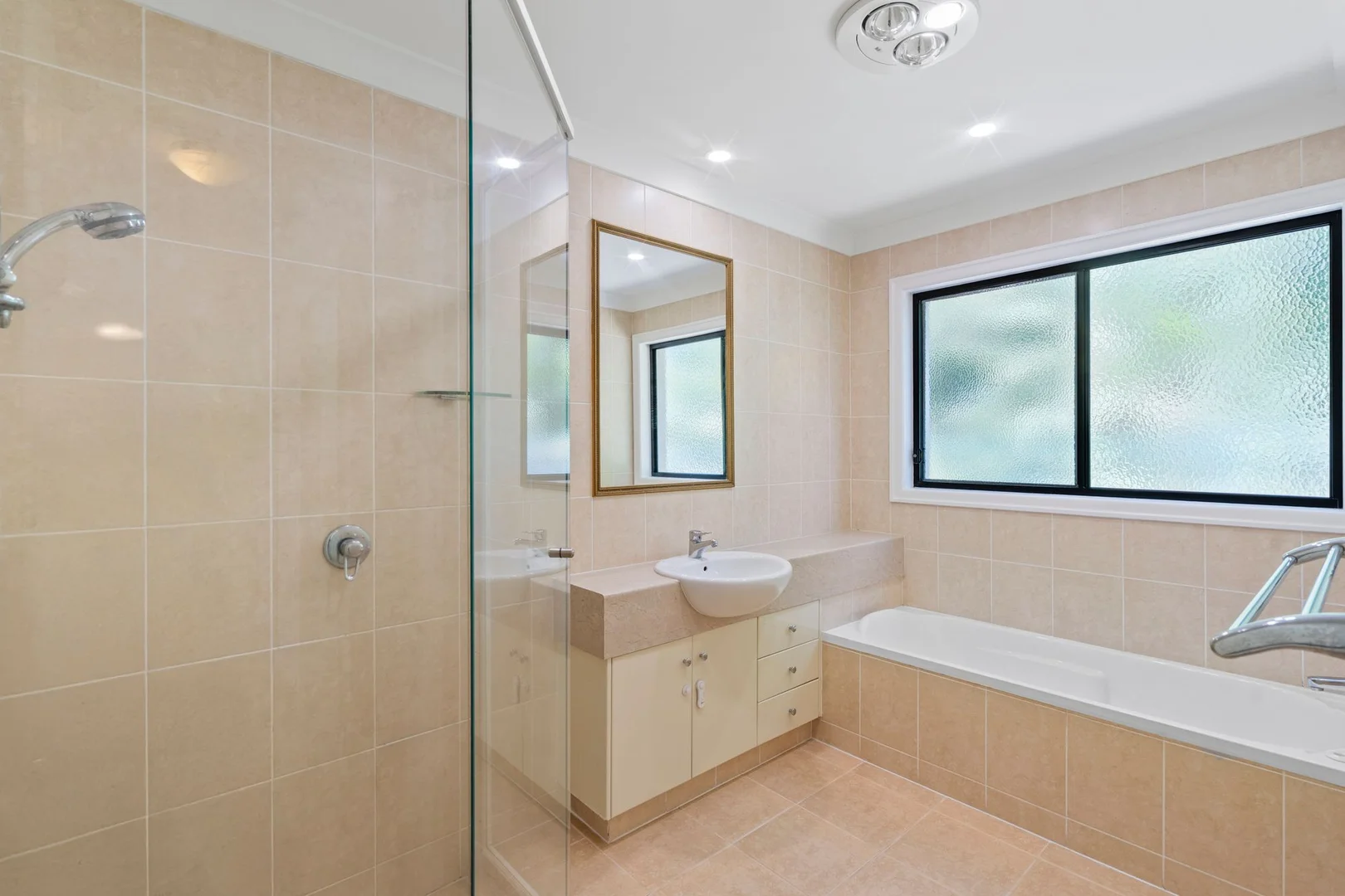 Additional image 12 of 2017 Gracemere Gardens Court, Hope Island QLD 4212