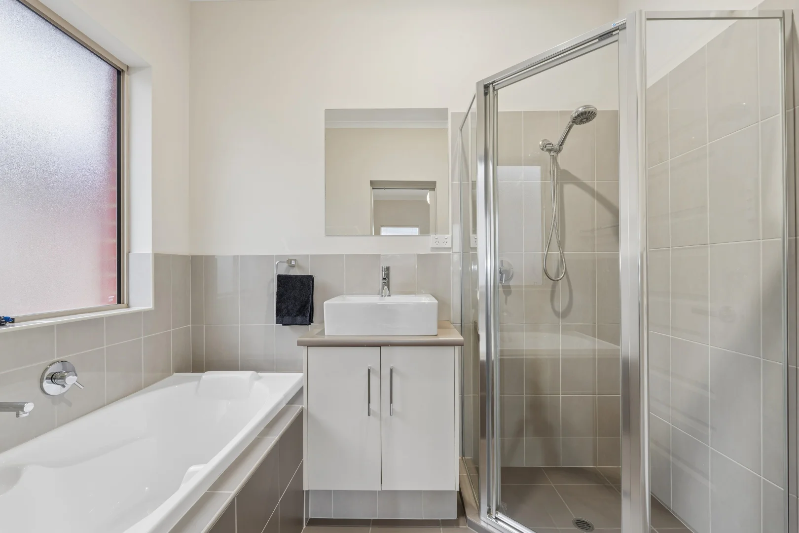 Additional image 15 of 1/52 Valley Road, Hope Valley SA 5090