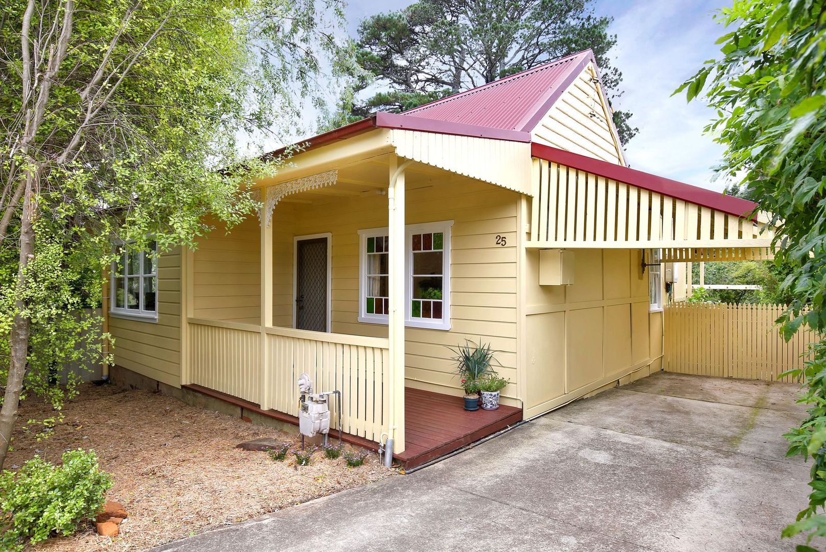 Property Report for 25 Govett Street, Katoomba NSW 2780