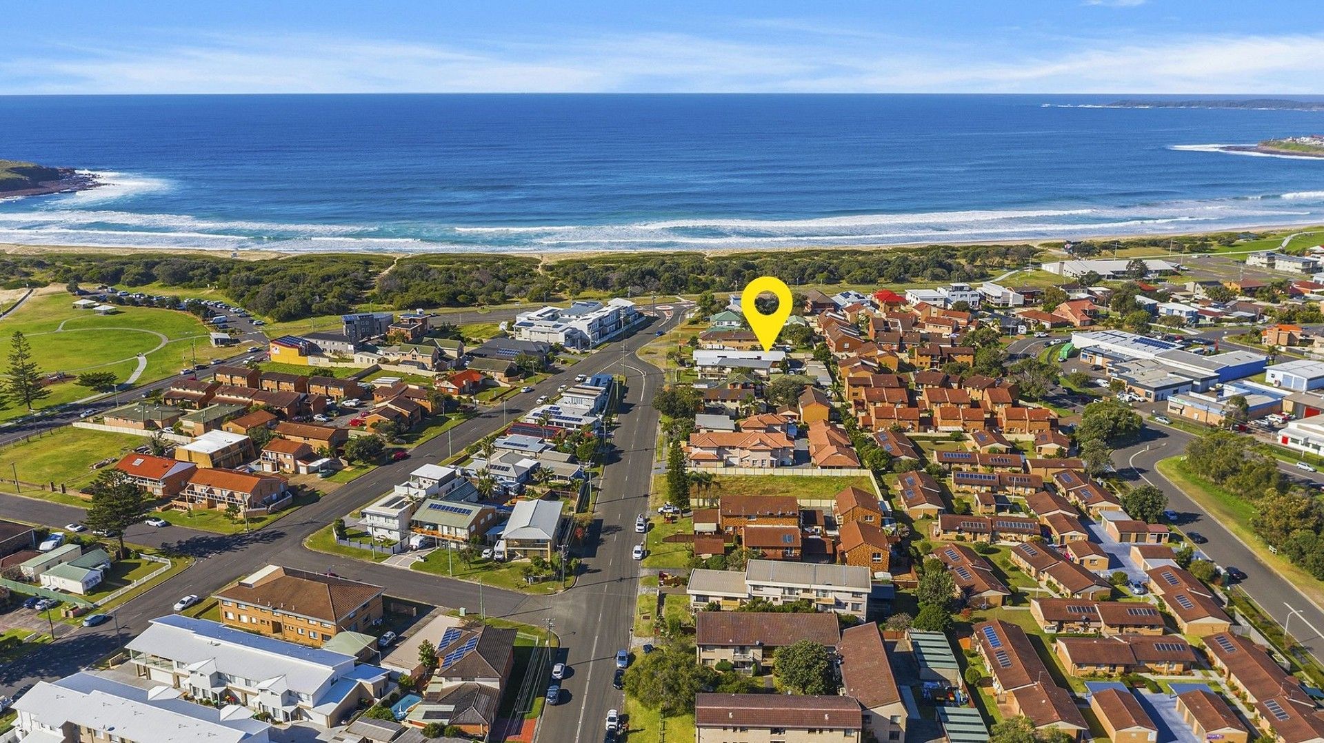 2 bedrooms Apartment / Unit / Flat in 3/72 Peterborough Avenue LAKE ILLAWARRA NSW, 2528