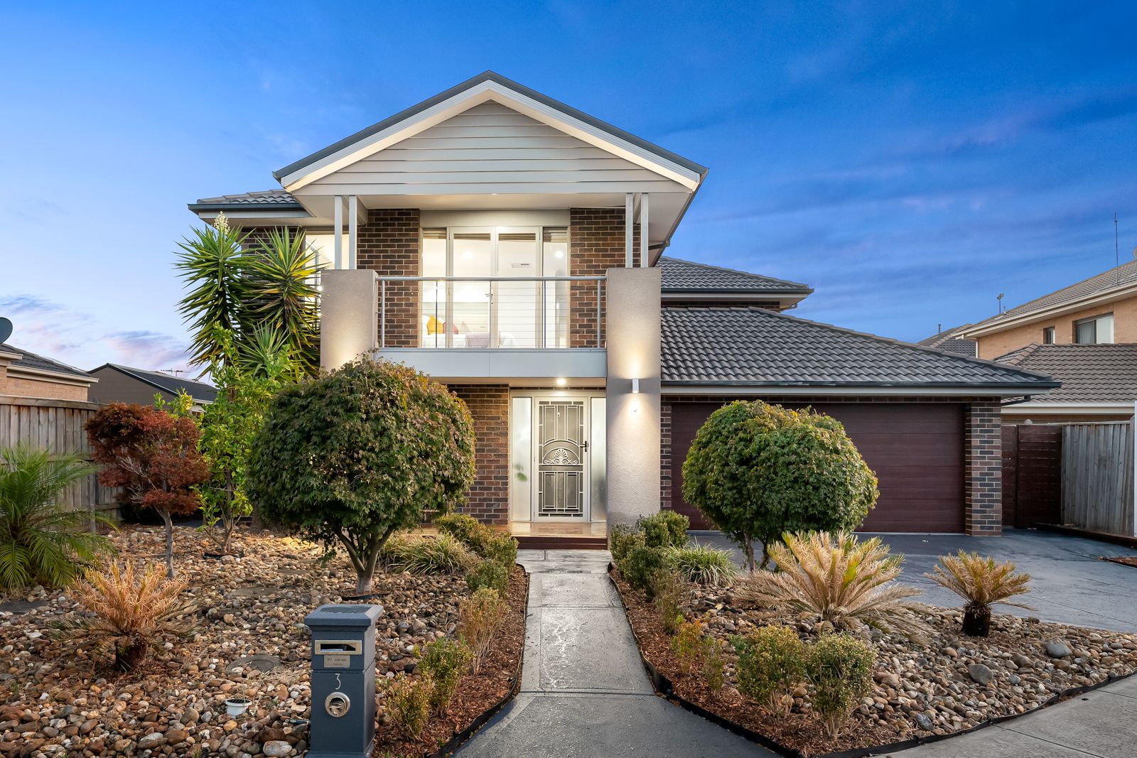 5 bedrooms House in 3 Silvercrest Court KEYSBOROUGH VIC, 3173