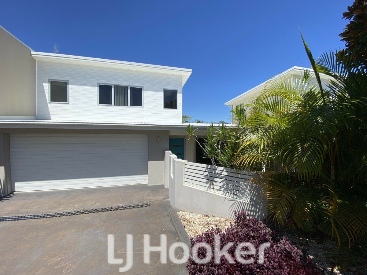 9/33-37 Emerald Drive, Diamond Beach NSW 2430, Image 0