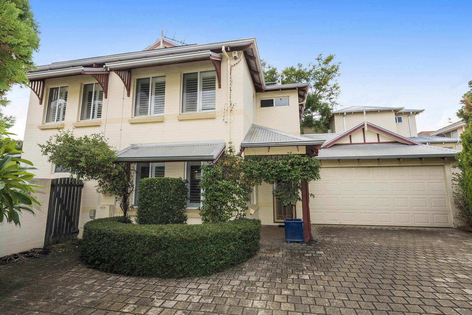 3 bedrooms Townhouse in 18c Lichfield Street VICTORIA PARK WA, 6100