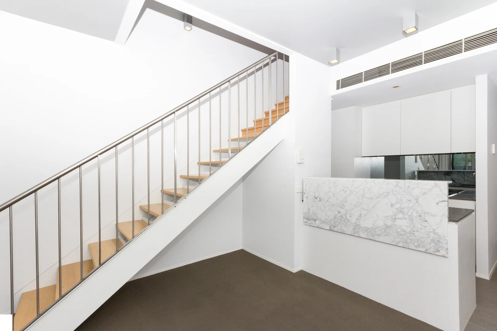 Additional image 5 of 2/5 Burbury Close, Barton ACT 2600