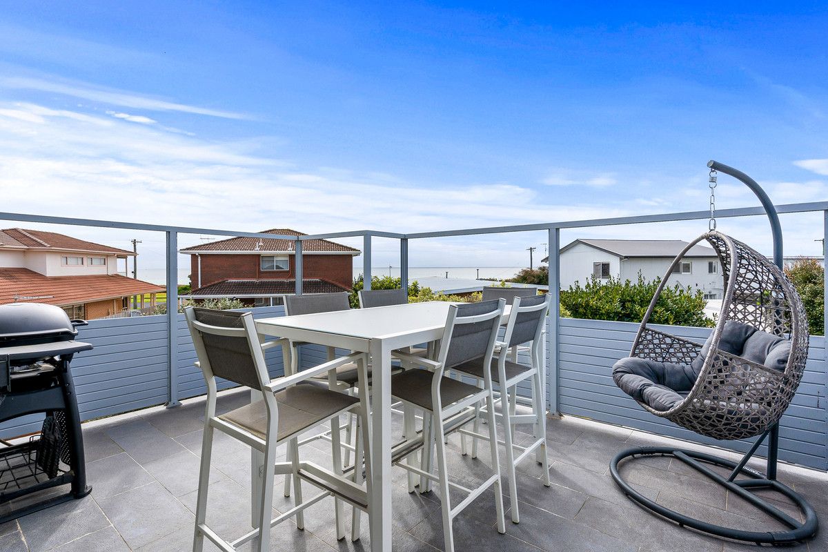 2/13 Gregory Court, Indented Head VIC 3223, Image 0