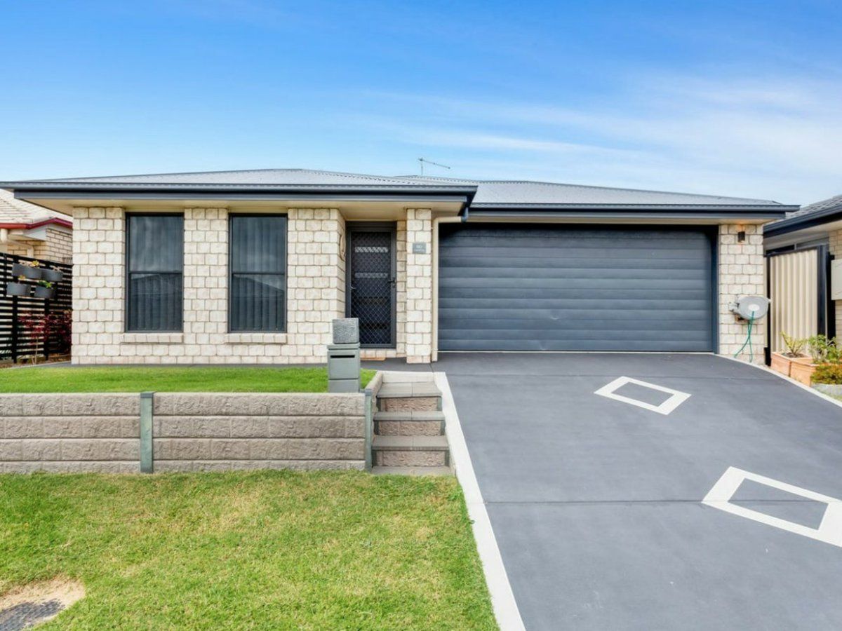 3 bedrooms House in 50 Lungfish Circuit BONGAREE QLD, 4507