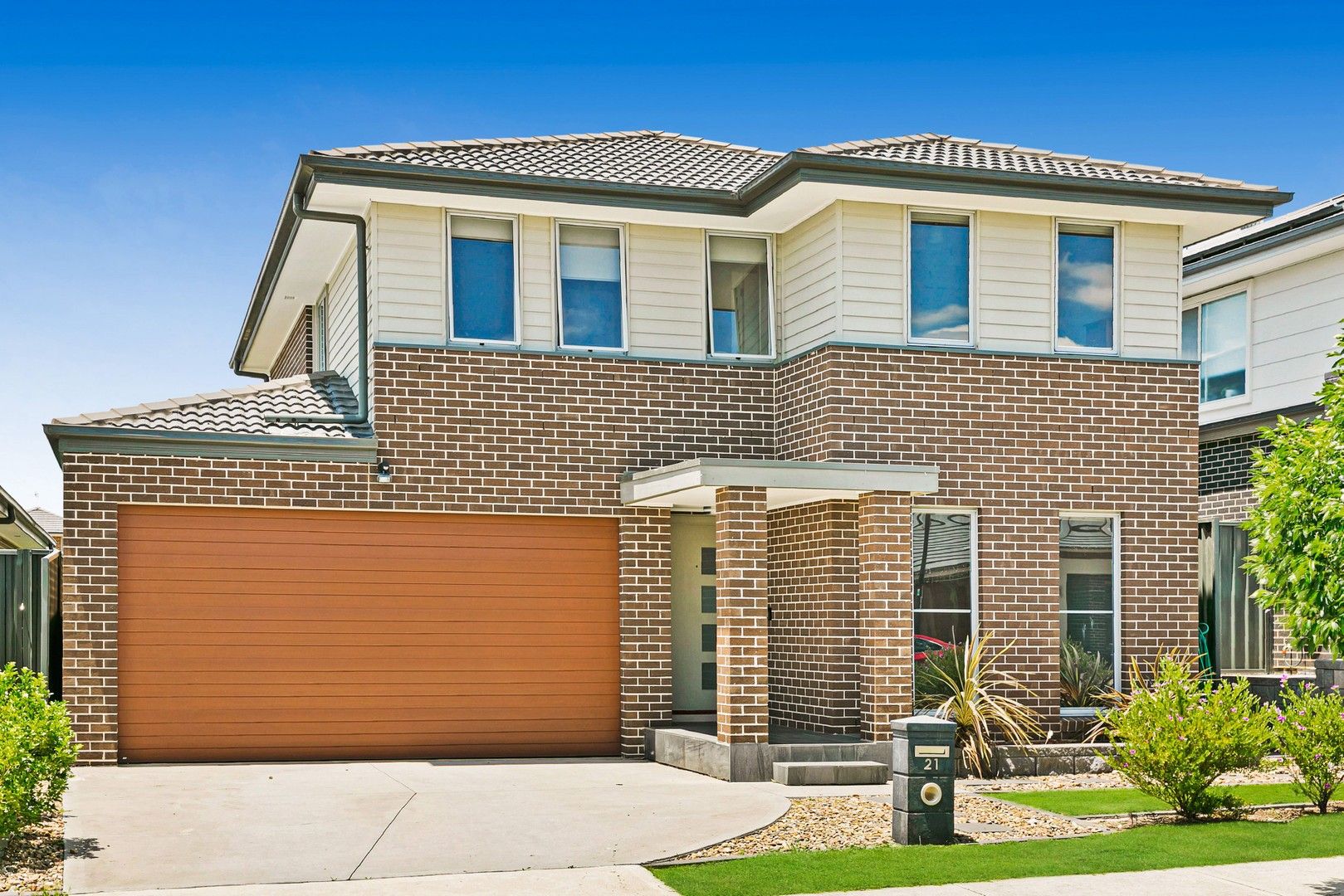 4 bedrooms House in 21 Veronia Street MARSDEN PARK NSW, 2765