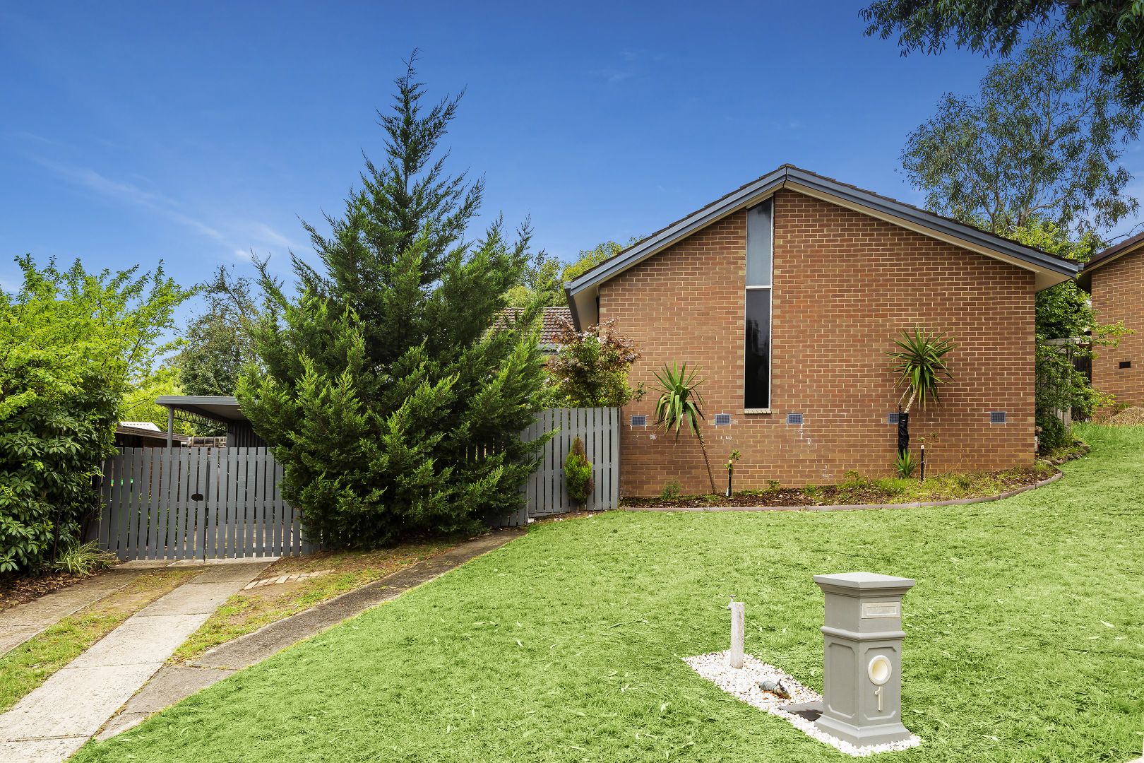 1 Debra Court Yallambie Property History Address Research Domain