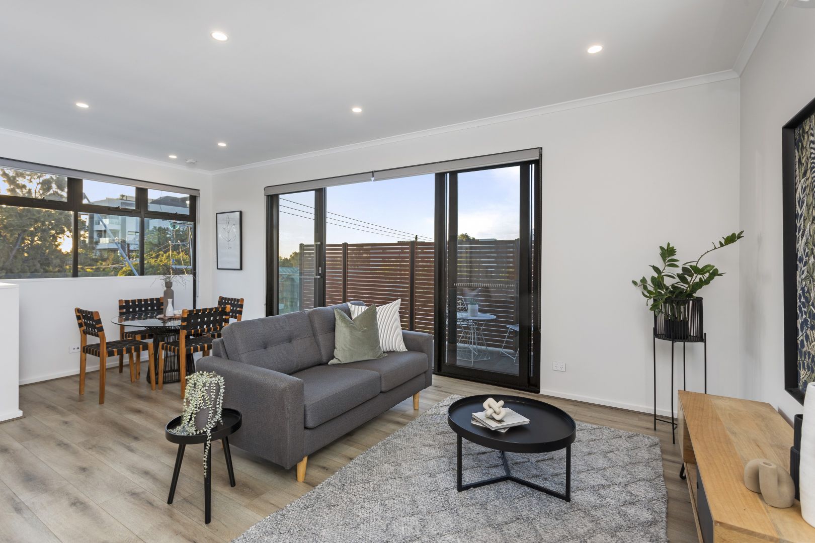 8/107 Churchill Road, Prospect SA 5082, Image 2