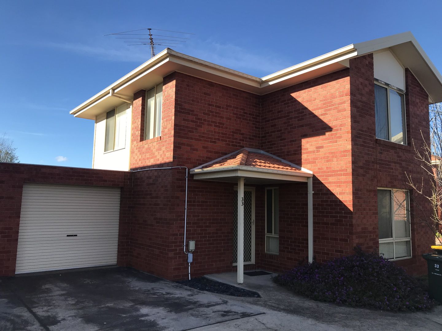 33 Pace Circuit, South Morang VIC 3752