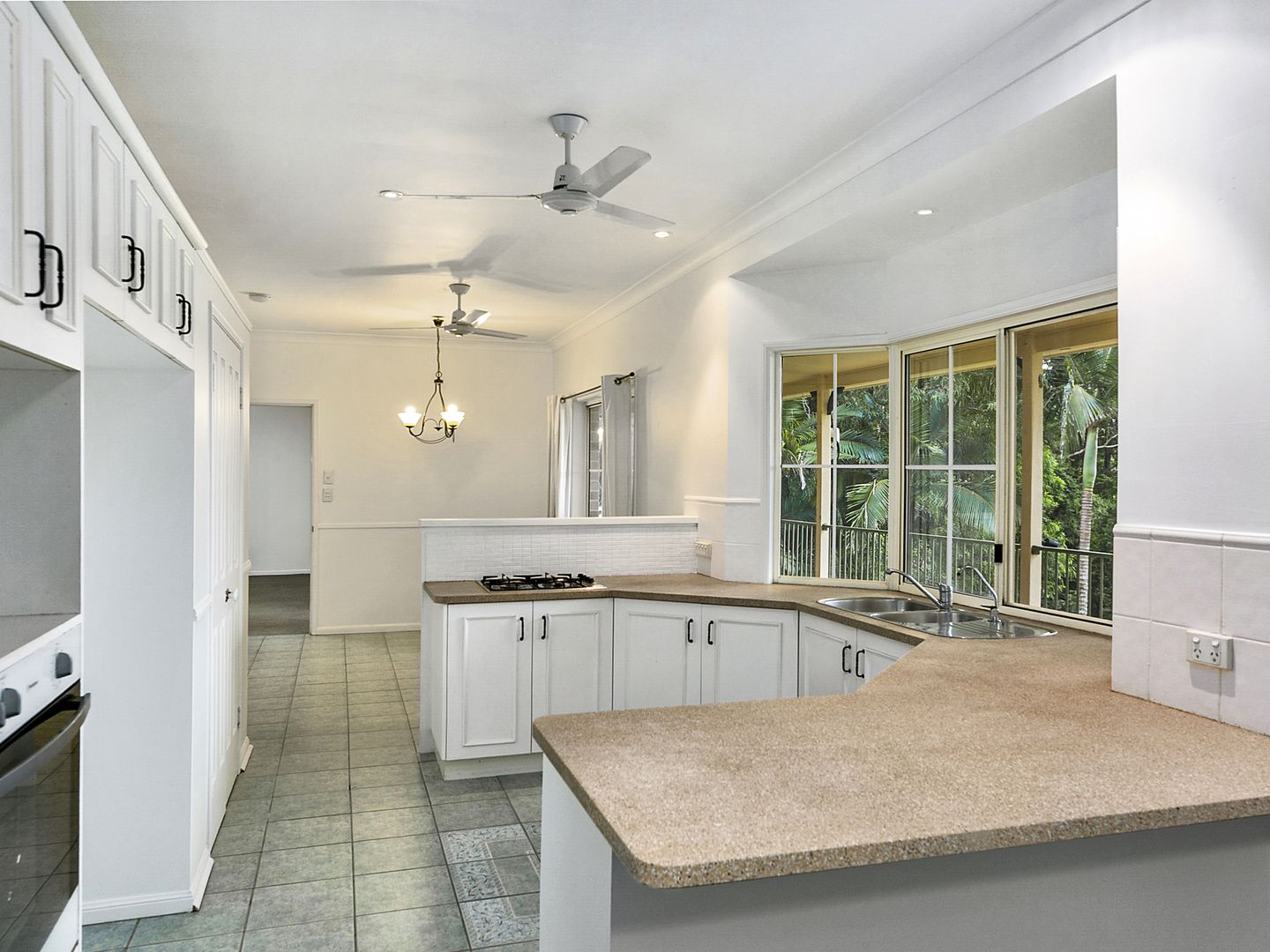 429 Blackall Range Road, West Woombye QLD 4559, Image 2