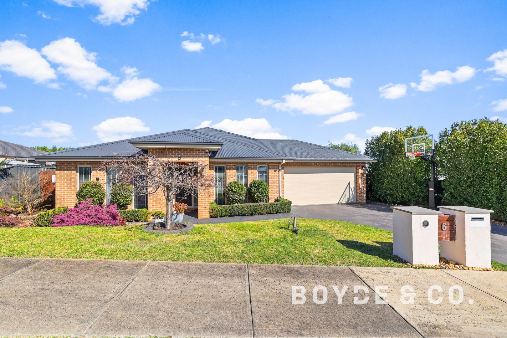 4 bedrooms House in 6 Timberside Avenue WARRAGUL VIC, 3820