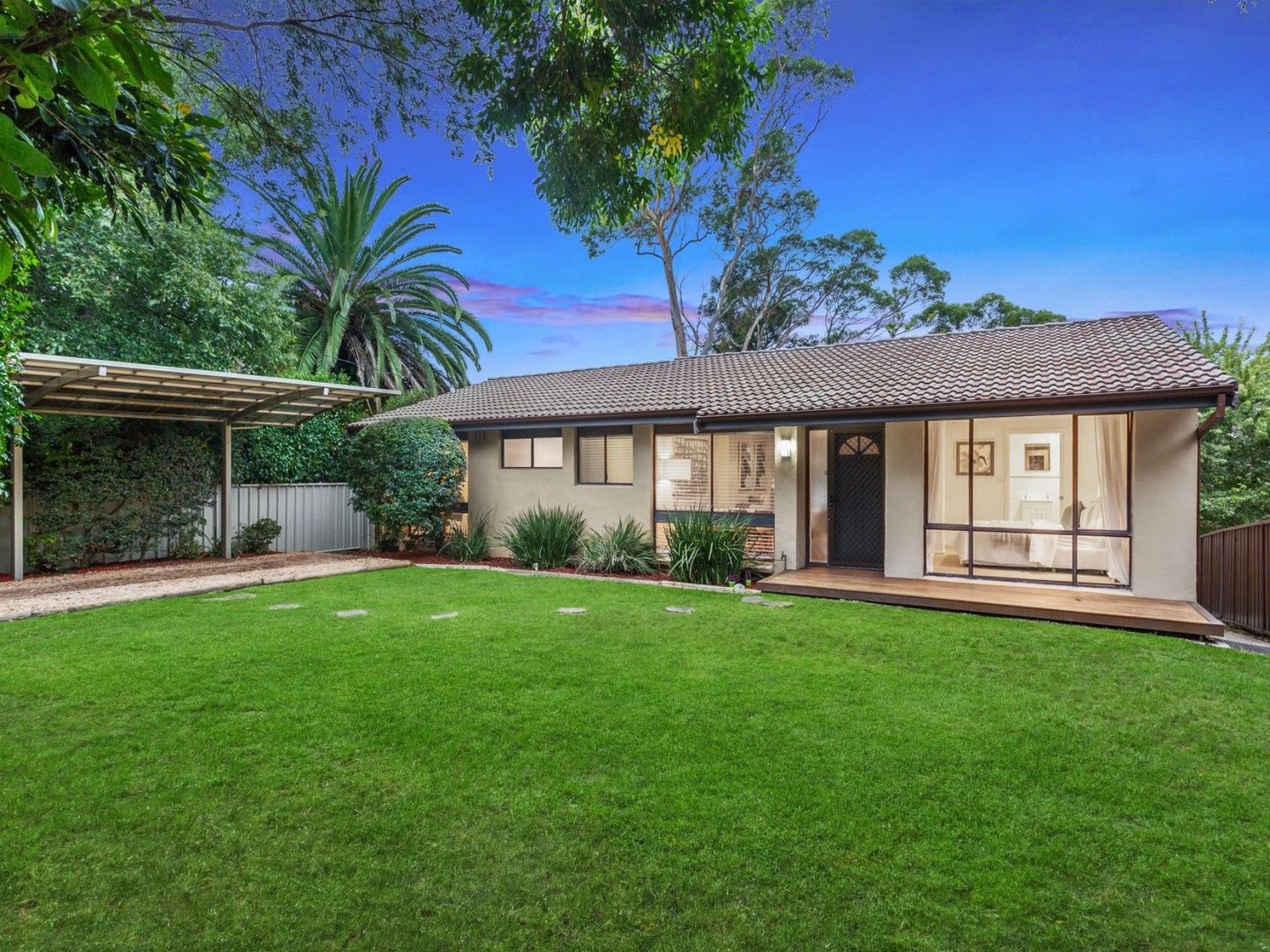 4 Grevillea Crescent, Hornsby Heights NSW 2077, Image 0