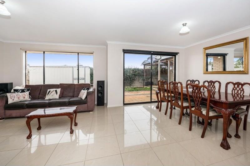 10 Queens Court, Blakeview SA 5114, Image 1