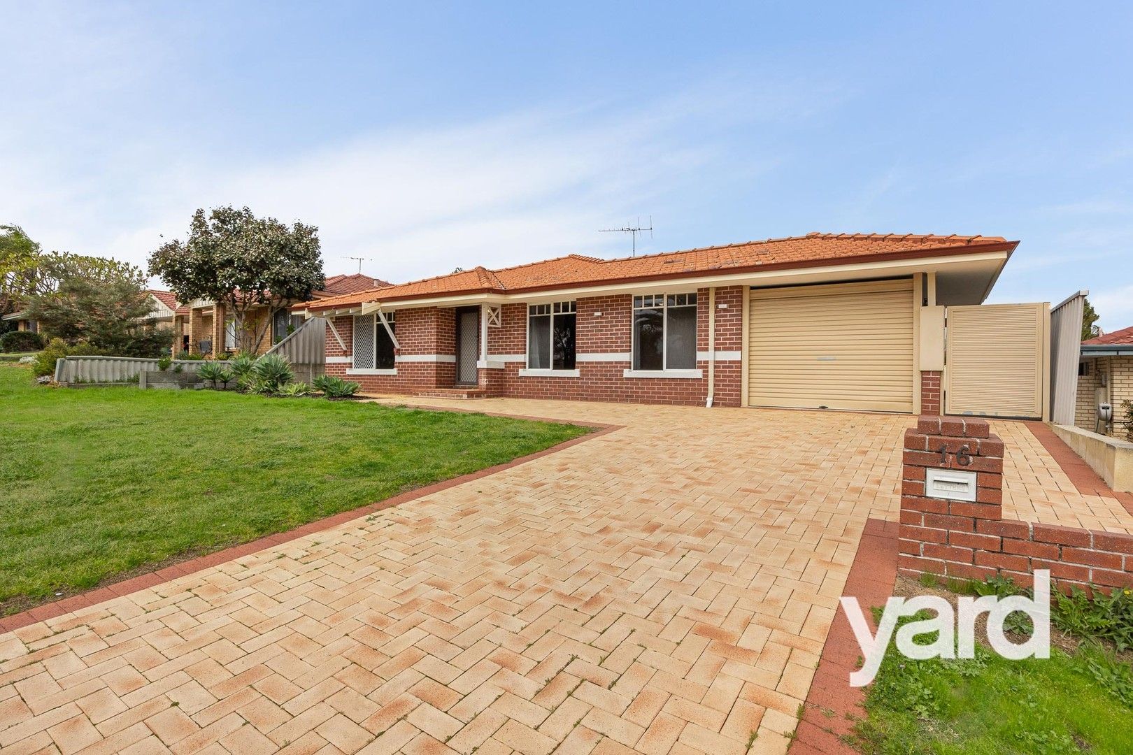 3 bedrooms House in 16 Cervantes Loop YANGEBUP WA, 6164