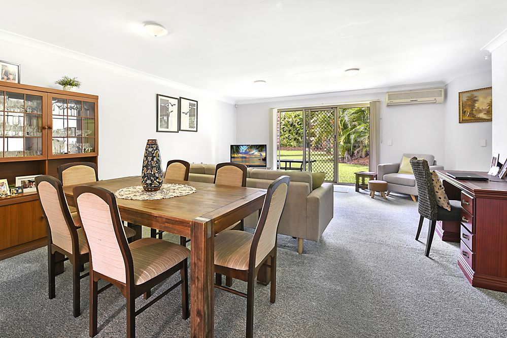 10/11 WATERFORD COURT, Bundall QLD 4217, Image 2