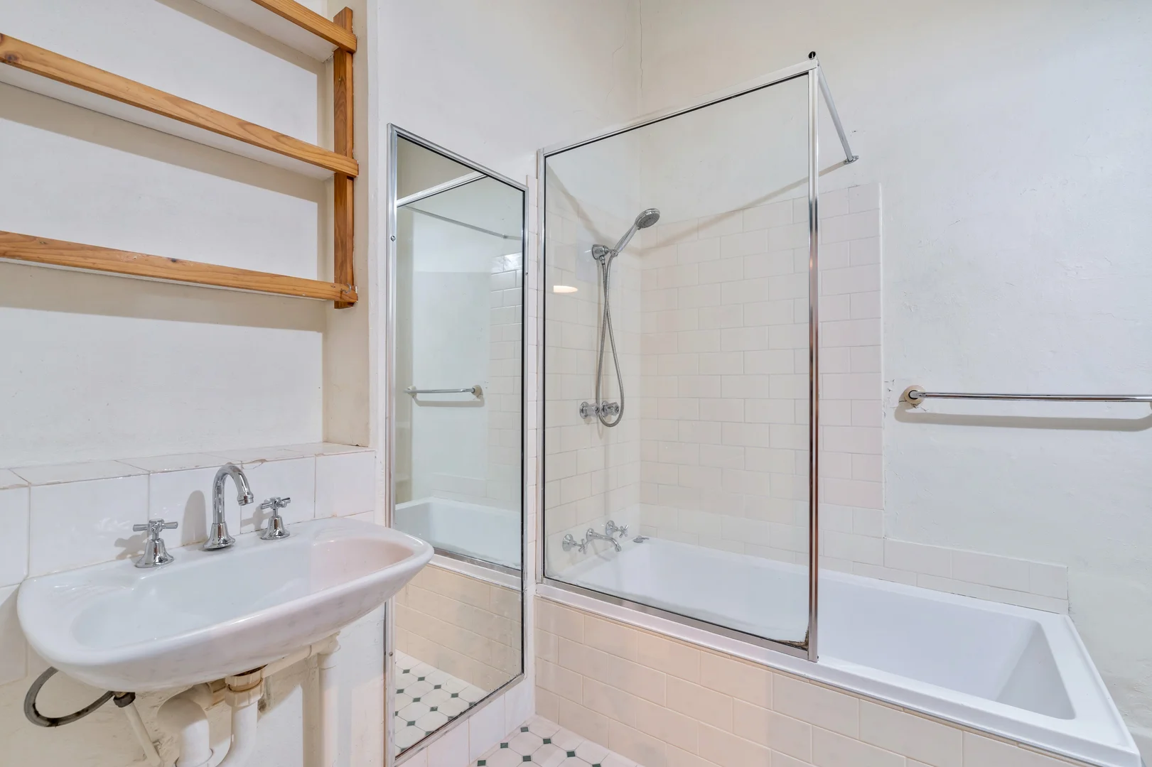 Additional image 15 of 27 South Street, South Fremantle WA 6162