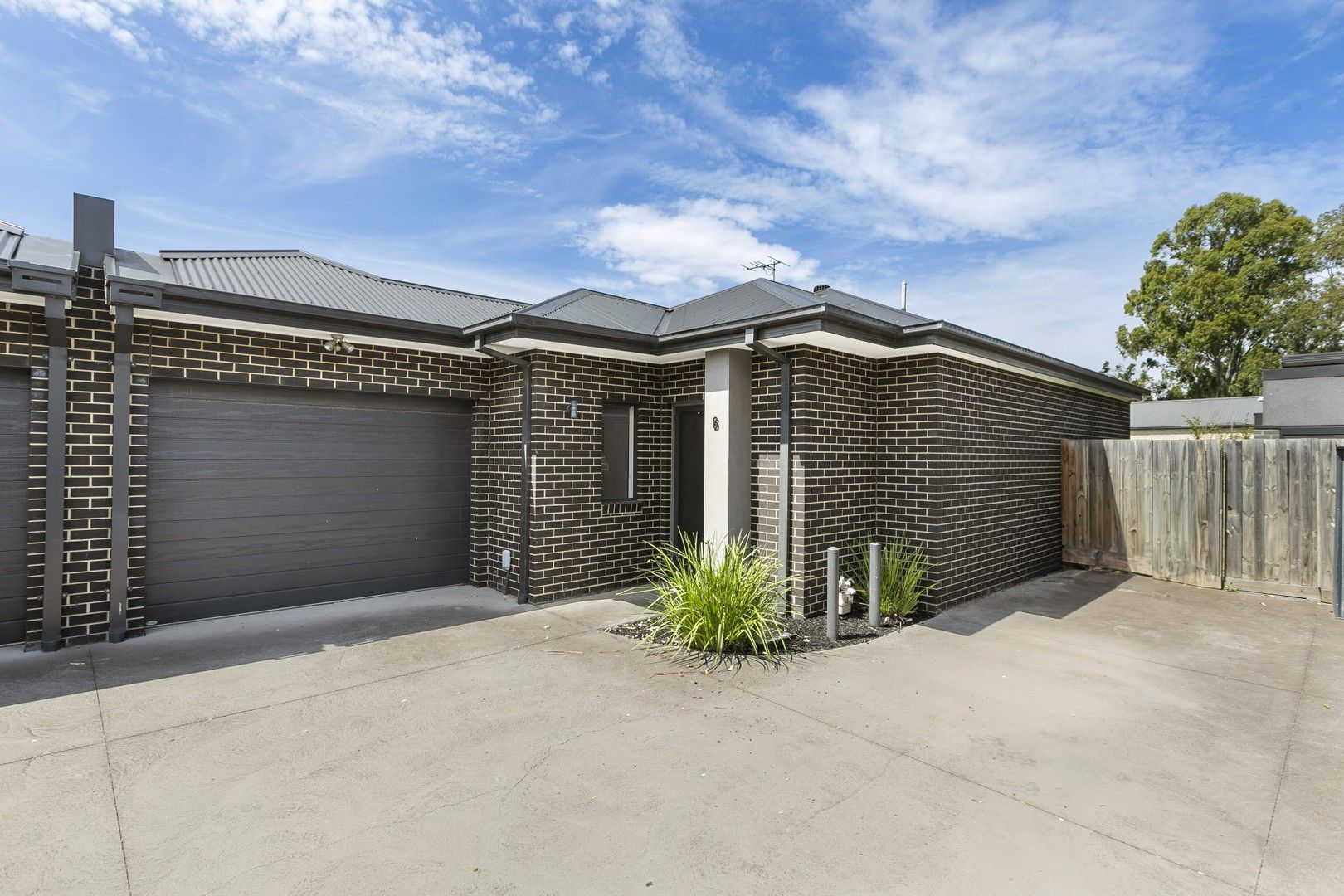 2 bedrooms Apartment / Unit / Flat in 6/30 Blenheim Road NEWPORT VIC, 3015