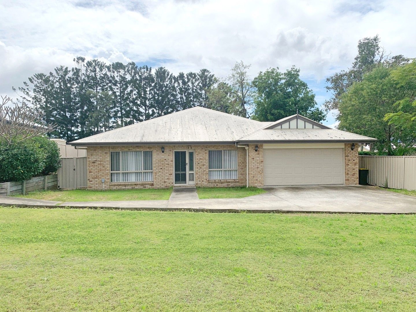 4 bedrooms House in 128C Main Street LOWOOD QLD, 4311