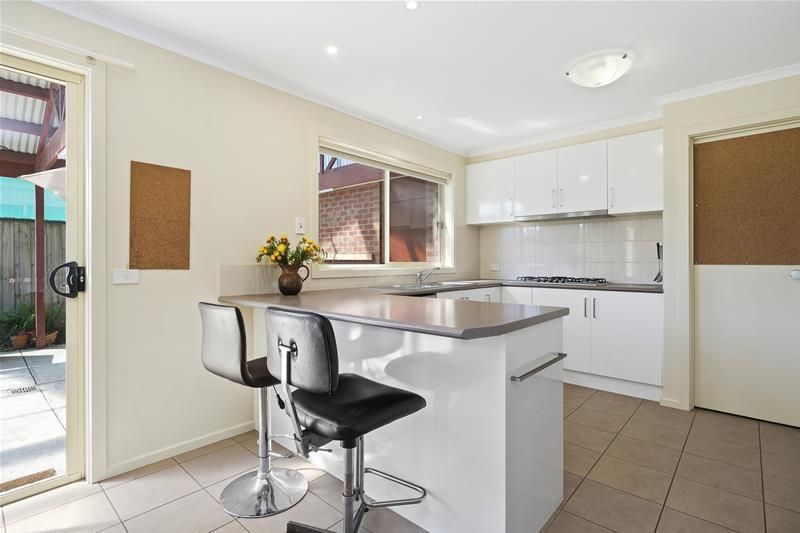 16 Silver Gull Court, Leopold VIC 3224, Image 1