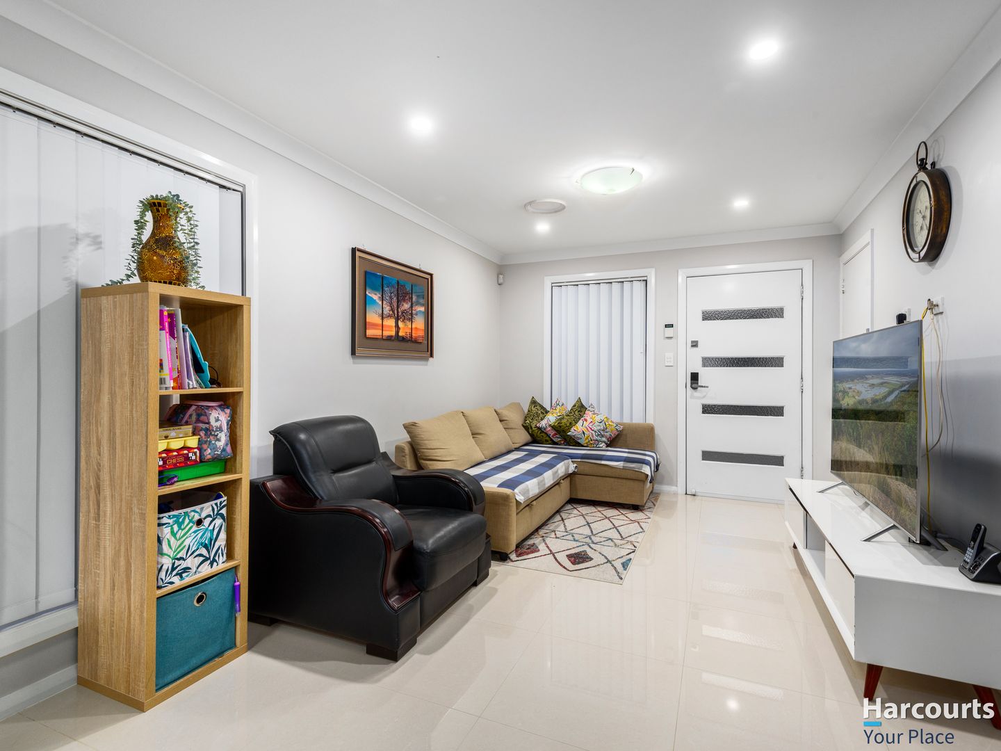 18 Sonoran Glade, Plumpton NSW 2761, Image 2