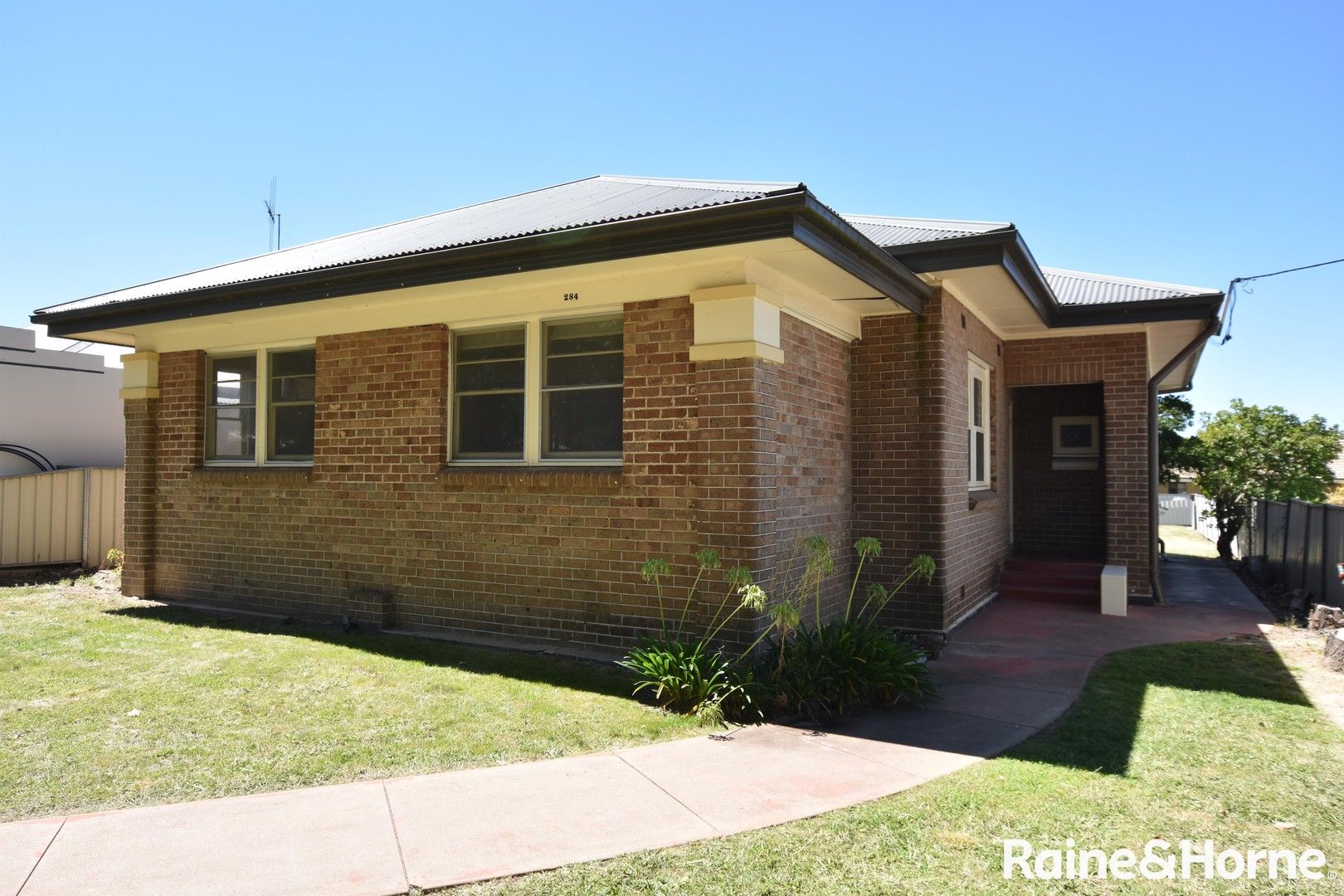 1/284 Anson Street, Orange NSW 2800 Apartment For Rent 380 Domain