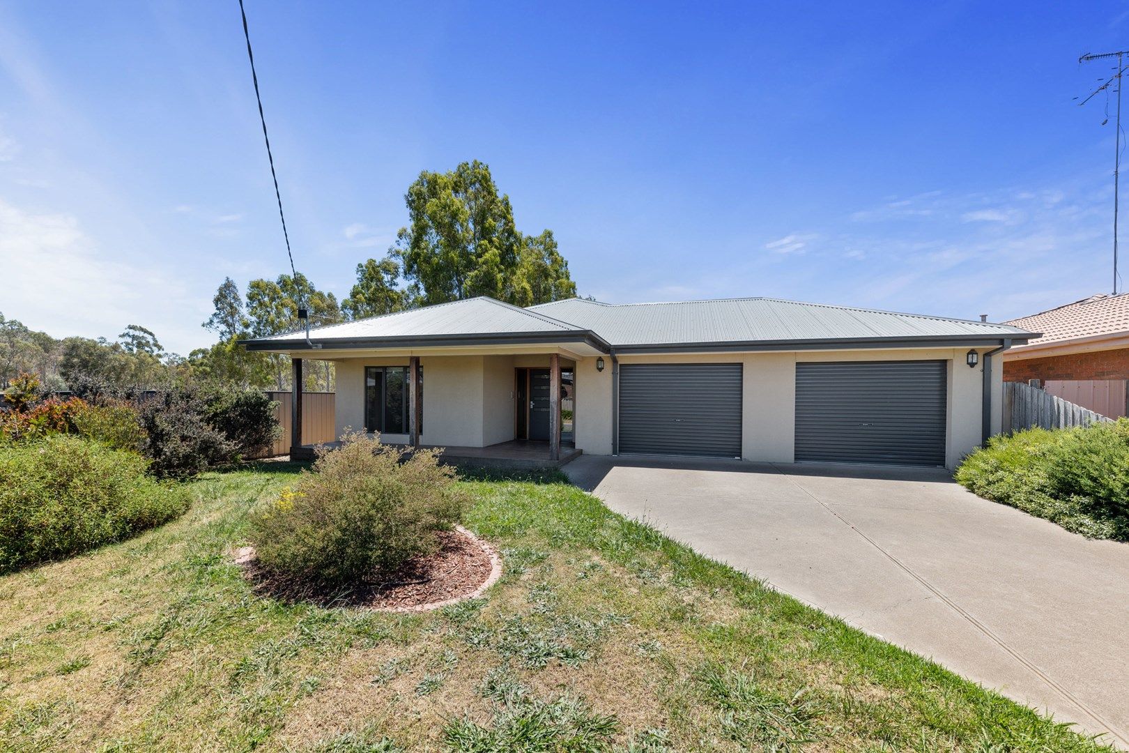 45 DONALDSON DRIVE, Broadford VIC 3658, Image 0