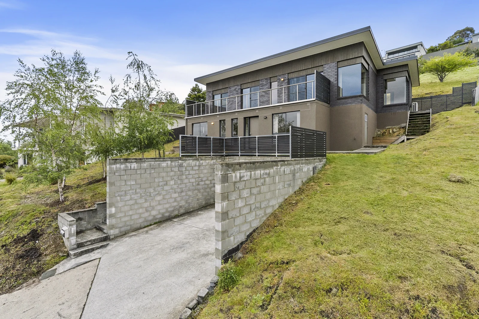 5 Olive Grove, Lenah Valley TAS 7008