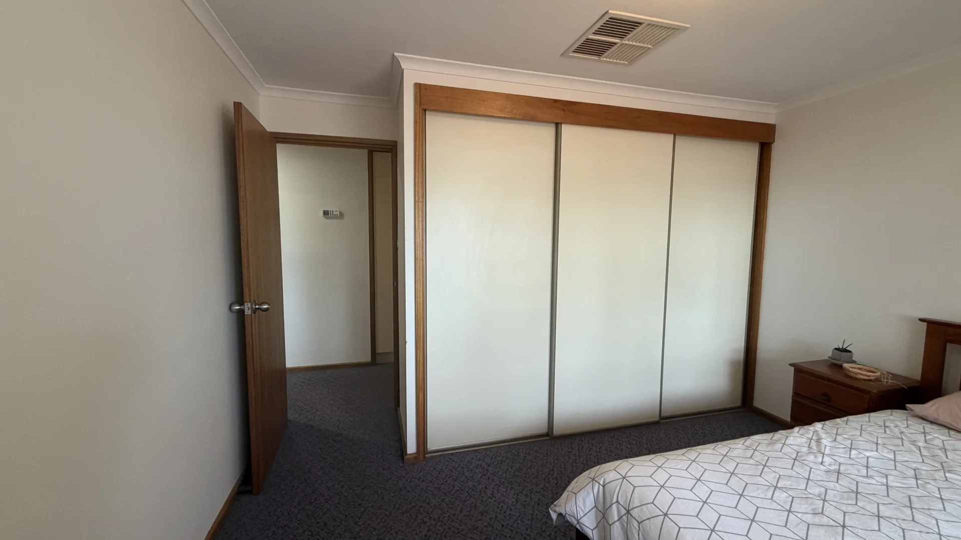 Additional image 8 of 12 Hamilton Ct, Roxby Downs SA 5725