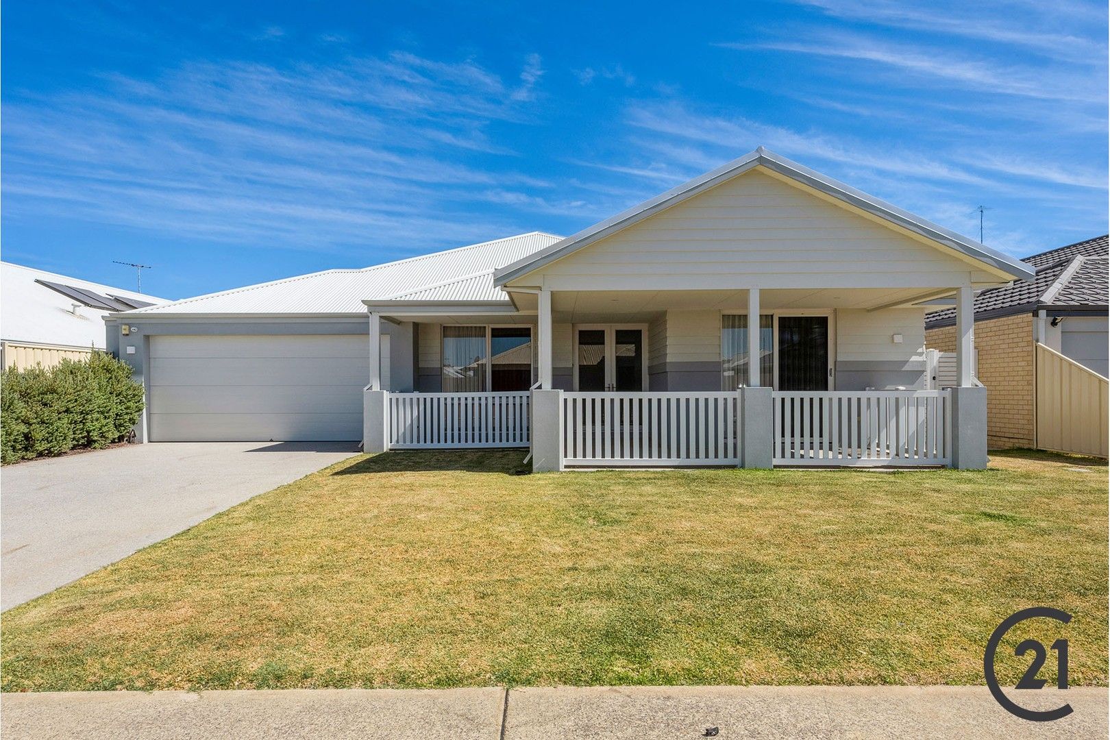 4 bedrooms House in 46 George Hibbert Drive MADORA BAY WA, 6210