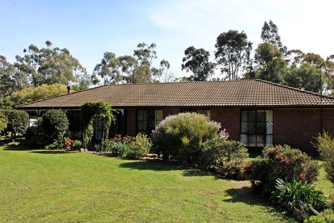 Picture of 9 Murrays Lane, MURCHISON VIC 3610