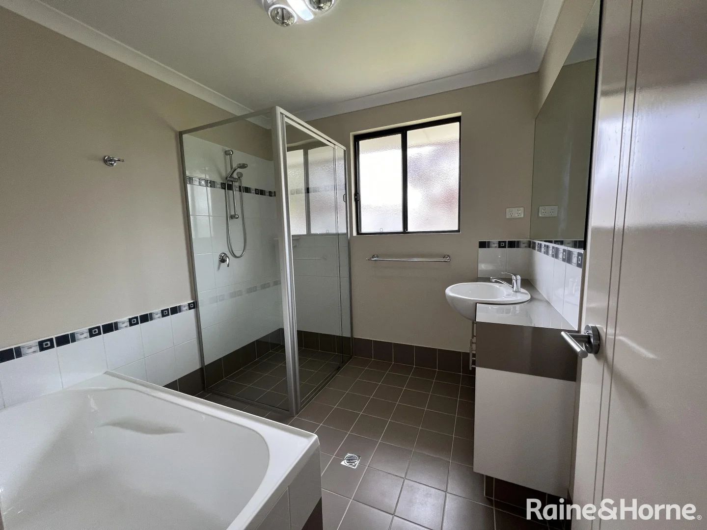 Additional image 13 of 1/66 Carbine Street, Orana WA 6330