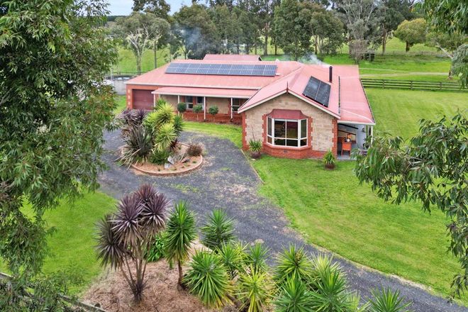 Picture of 197 Menzies Lane, CASTERTON VIC 3311