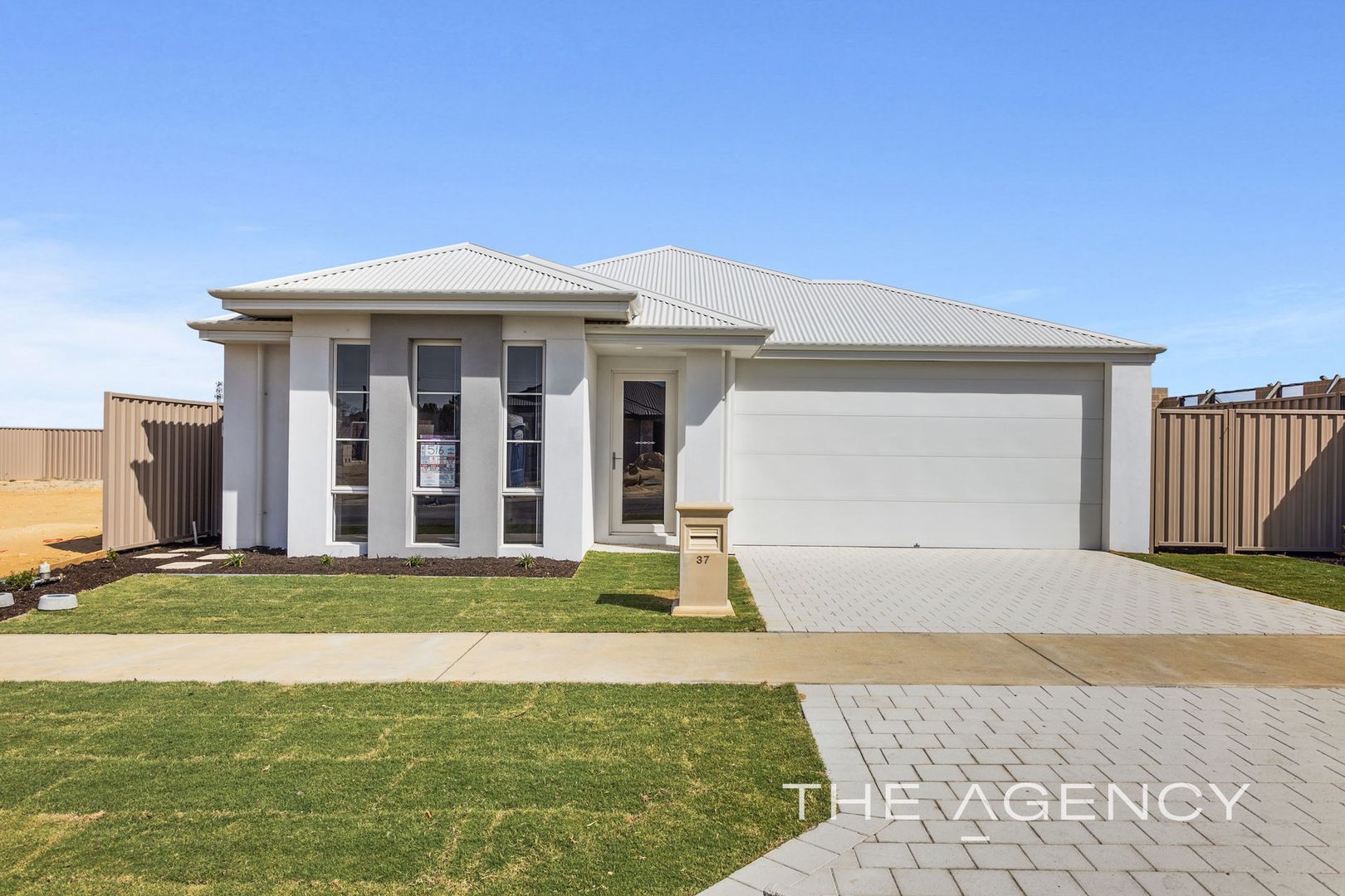 37 Ariane Way, Yanchep WA 6035, Image 2