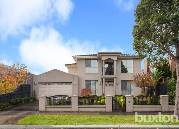 15 Pooley Bridge Road, Mordialloc VIC 3195