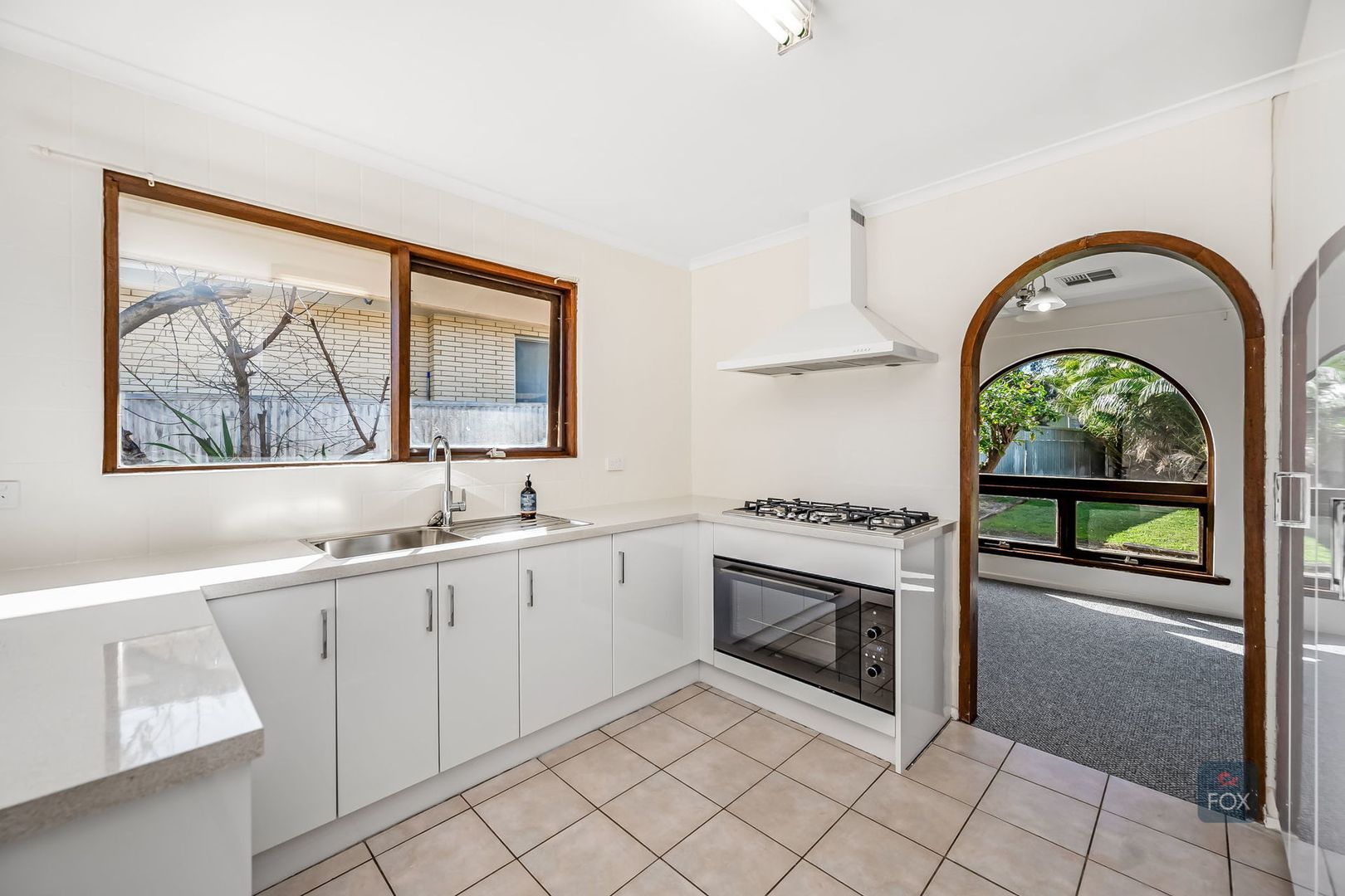 53 Nelson Road, Valley View SA 5093, Image 2