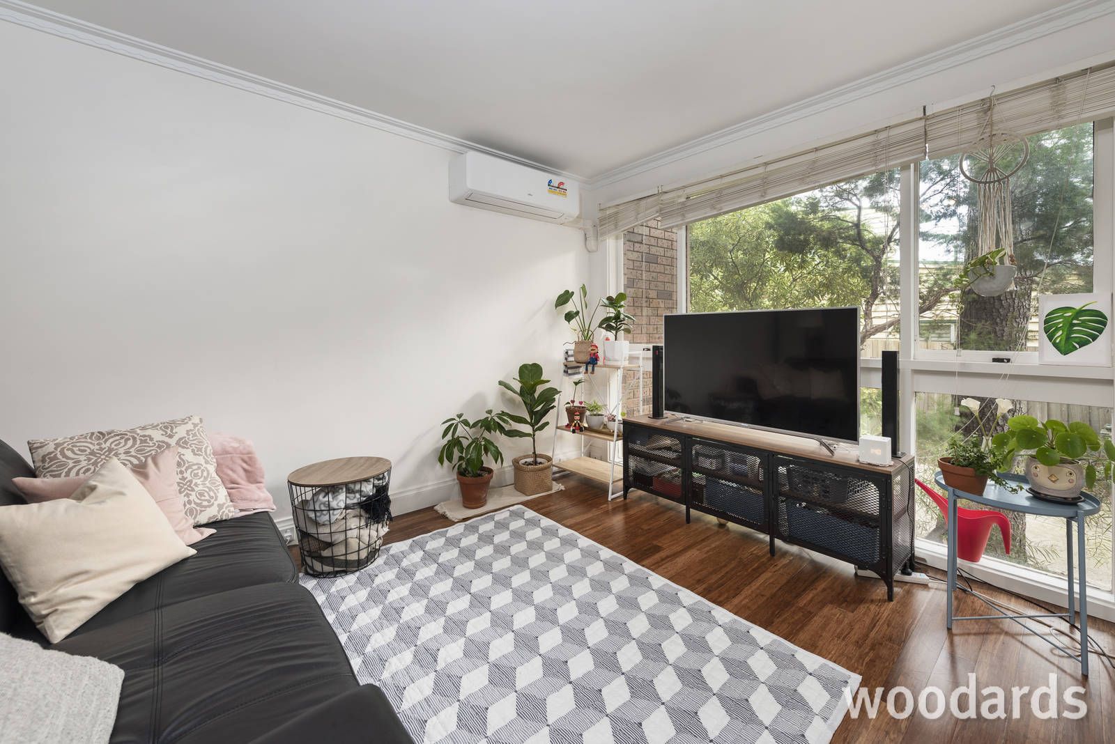 2/120 Severn Street, Box Hill North VIC 3129, Image 2