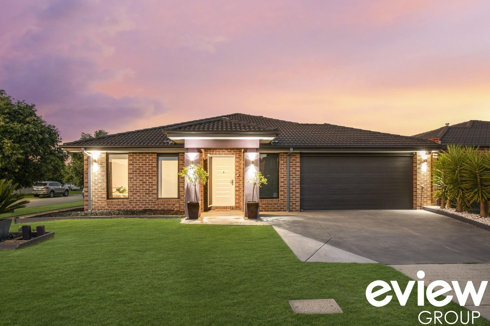 11 Creekview Avenue, Pakenham VIC 3810, Image 0