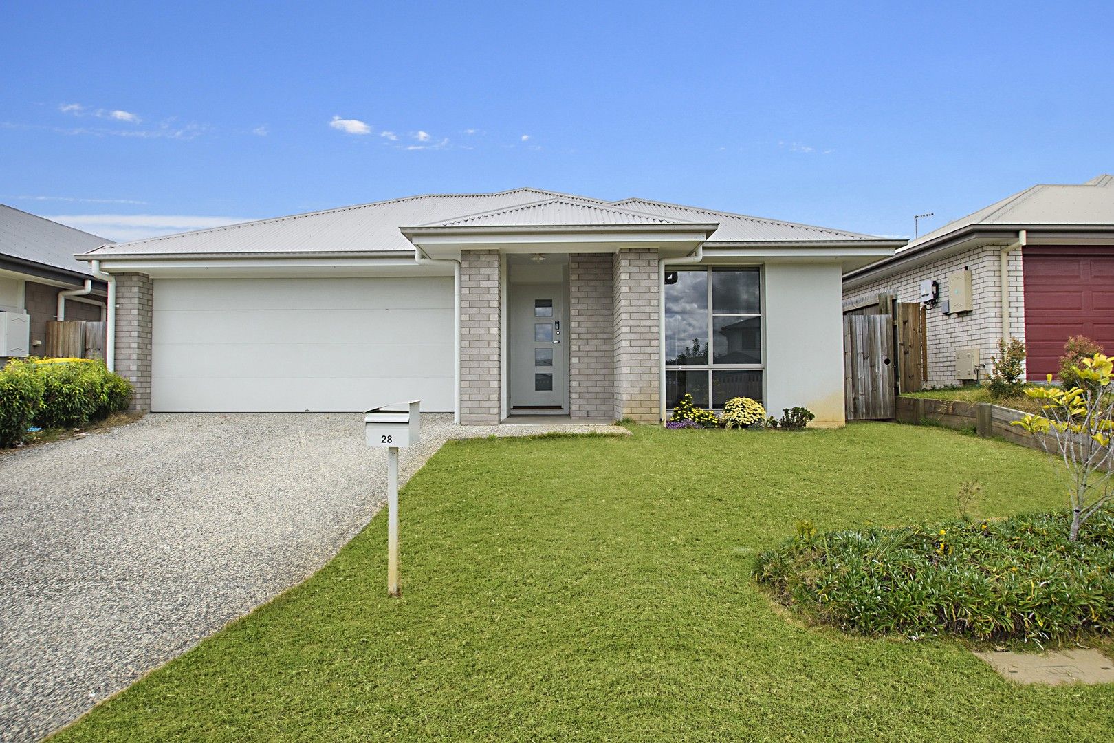4 bedrooms House in 28 Windsor St FLAGSTONE QLD, 4280