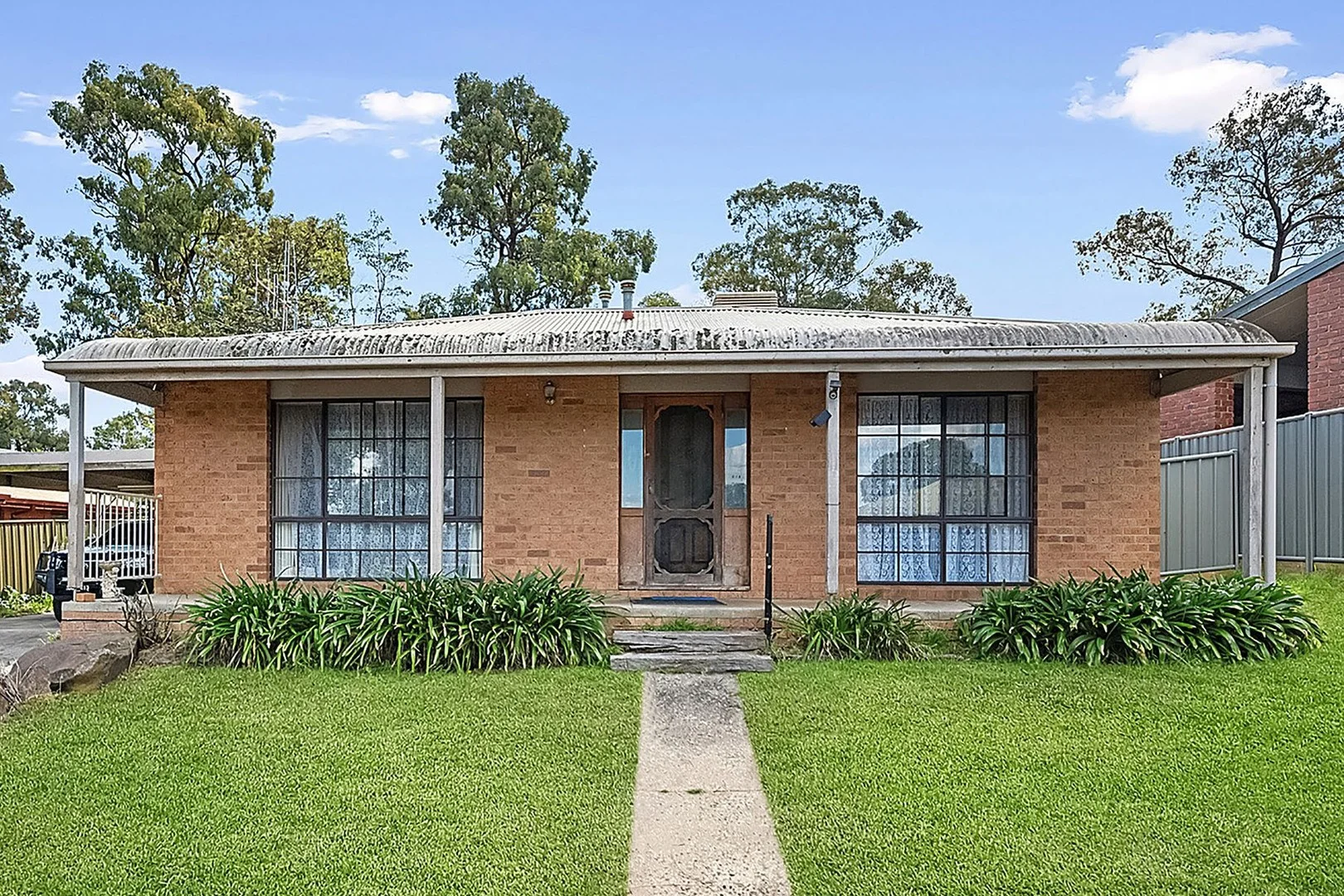 27 Akoonah Drive, Golden Square VIC 3555