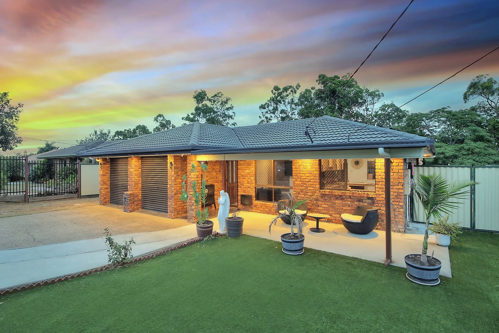 9 Matson Avenue, Regents Park QLD 4118