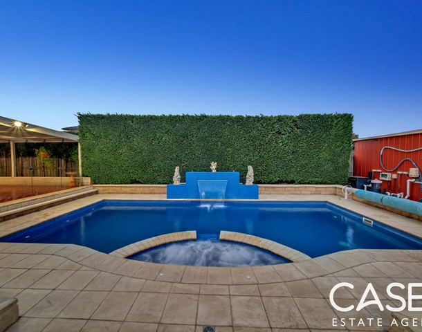 17 Hilda Way, Cranbourne VIC 3977