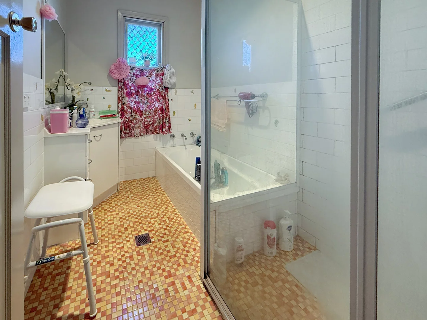 Additional image 8 of 2 Stoneridge, Young NSW 2594