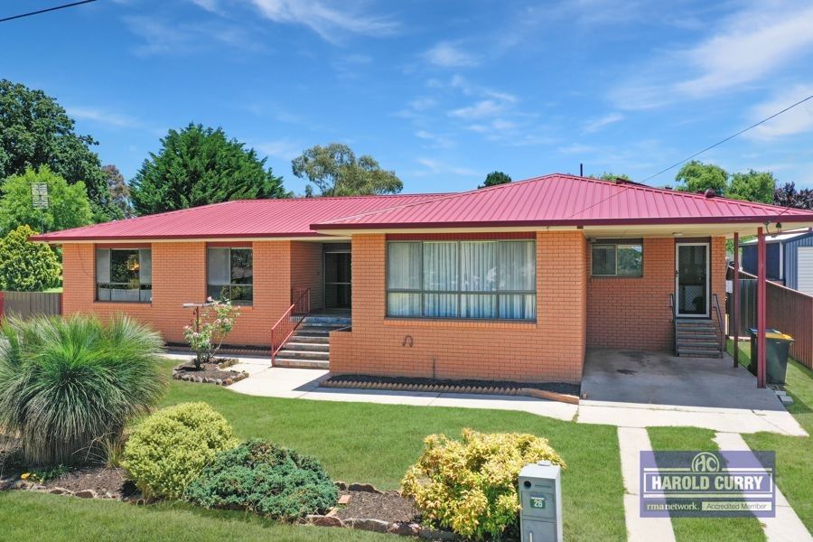 26 Duncan Street, Tenterfield NSW 2372, Image 0