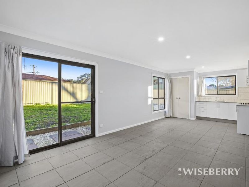 34a Campbell Parade, Mannering Park NSW 2259, Image 1