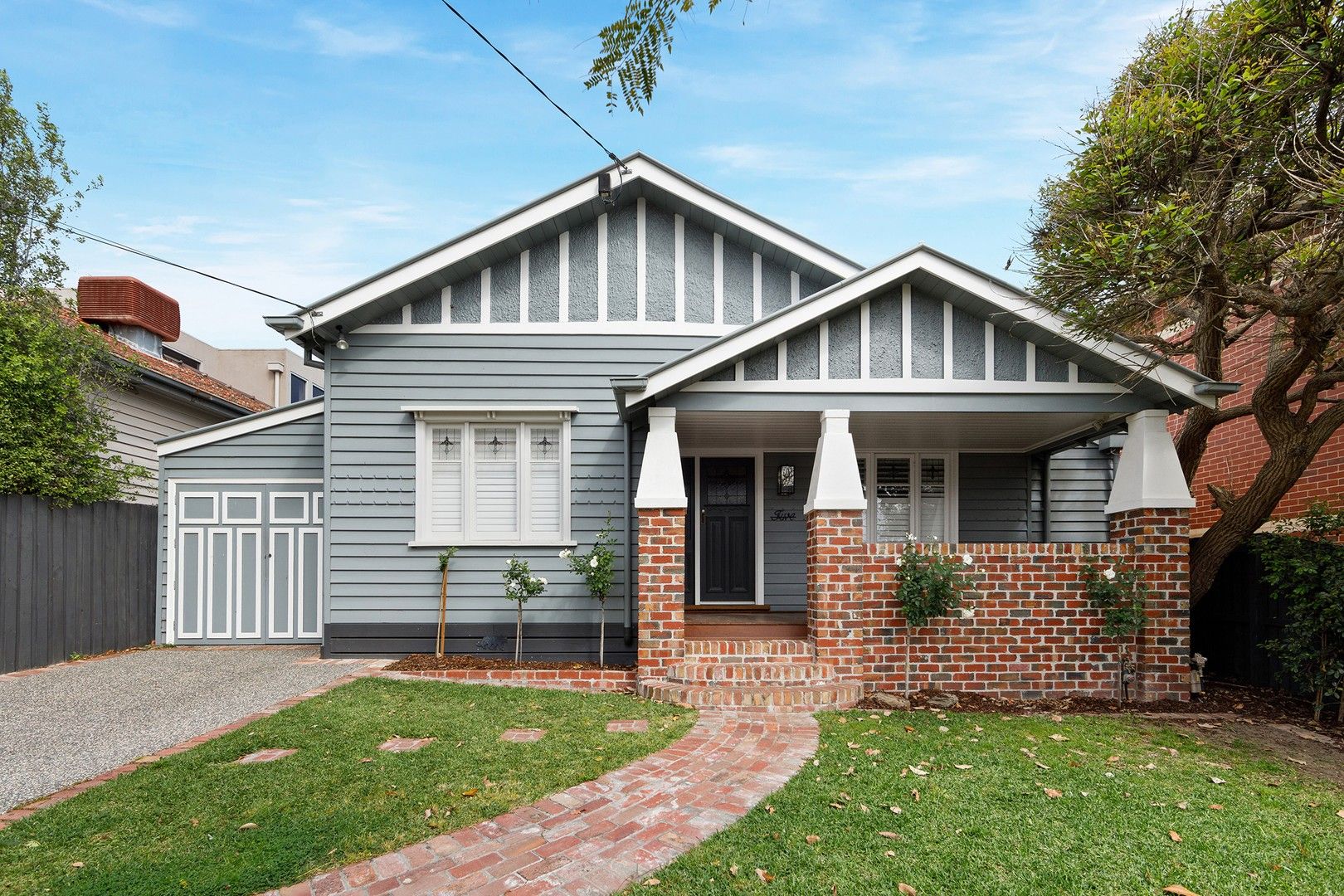 4 bedrooms House in 5 Lyon Street ESSENDON VIC, 3040